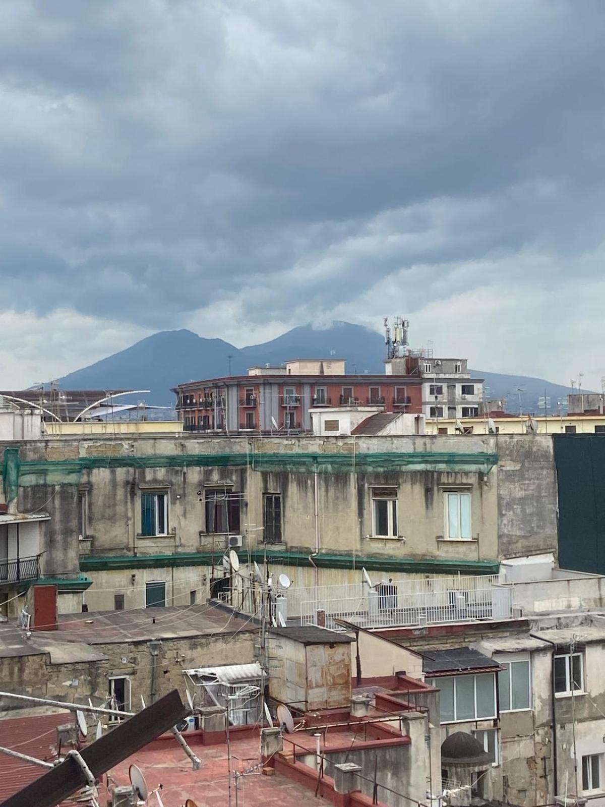 Metropolitan Panoramic Apartment Napoli Exterior foto